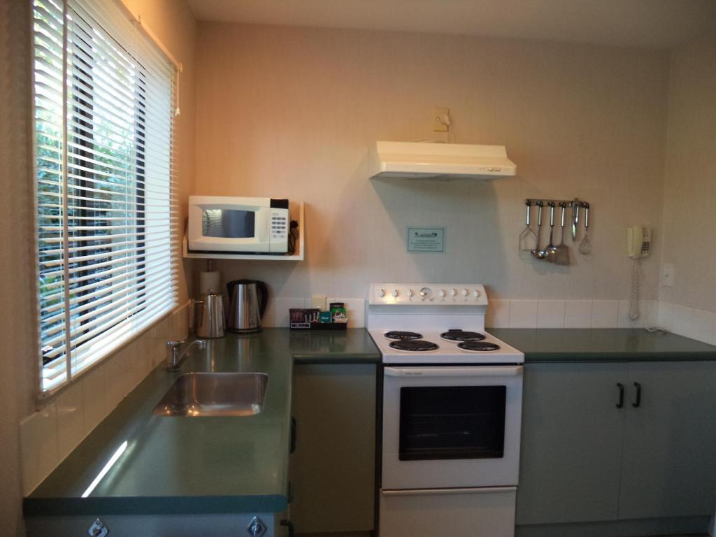 South Park Motel Masterton Room photo